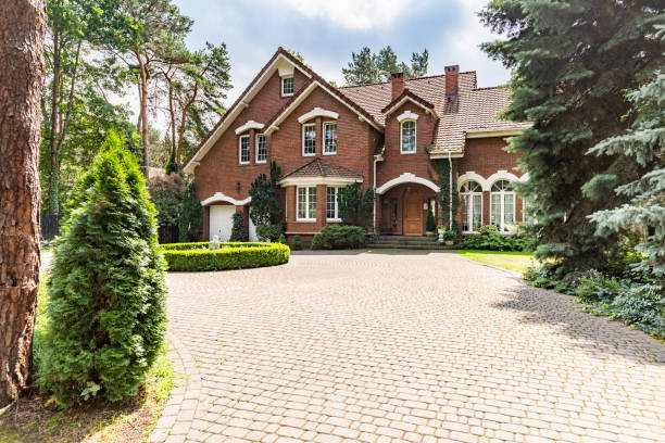 Best Commercial Driveway Pavers  in Tanglewilde, WA